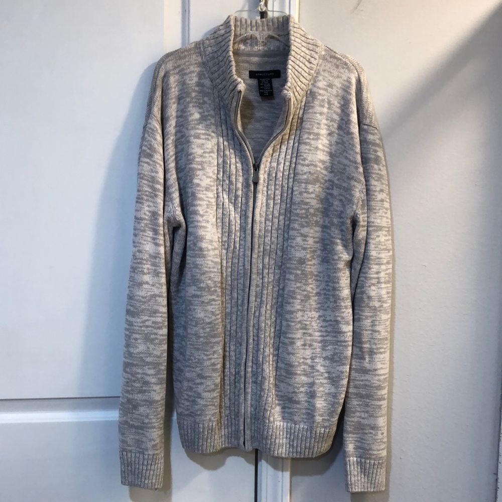 Man size Large zip up sweater. Lift gray and white.